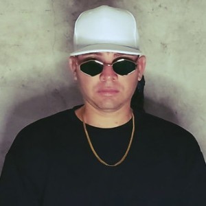Dj Monkey White