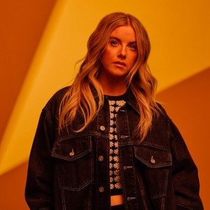 Lindsay Ell