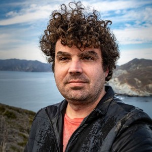 Andrew J Wentzel