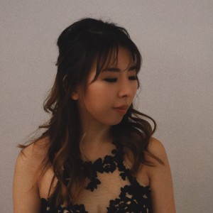 Lora Chow