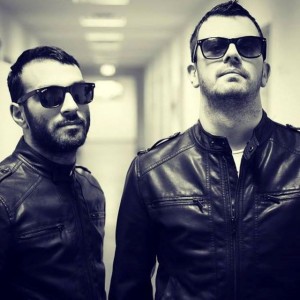 Axel Dario & Deejay Versus