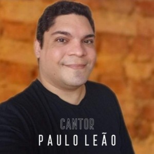 Cantor Paulo Leão