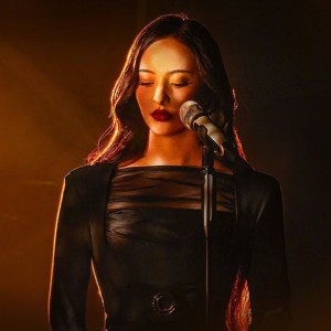 Faouzia Singing Arabic