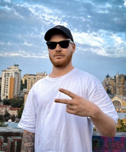 Maksym Tkhoryk