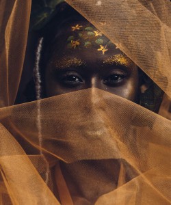 Amara Tari