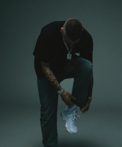 LX