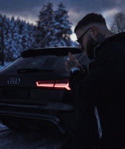 YUNG VENXM