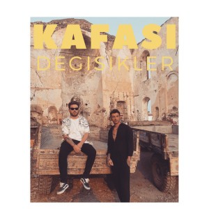 kafası değişikler