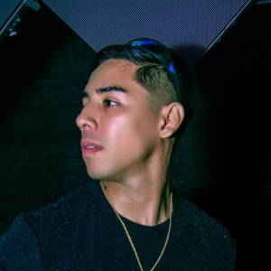 DJ Akolatroniko