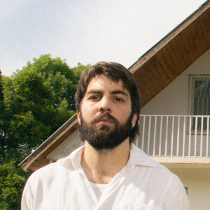 Naive Man