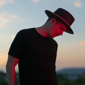Kustan Adam