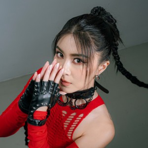 Elizabeth Tan