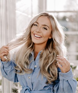 Samantha Harvey