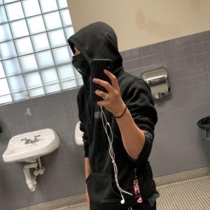 1nwolffy