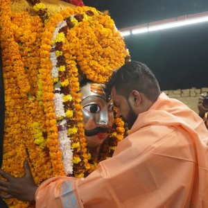 Shri Dhananjay Tiwari