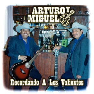 Arturo y Miguel