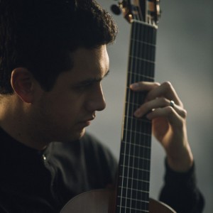 Carlos Bedoya