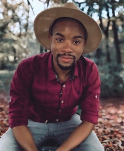 Tomi R