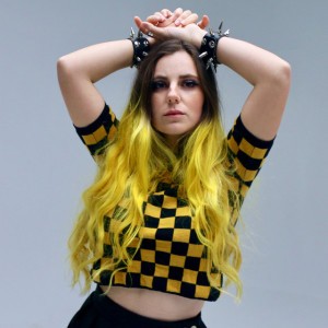 AViVA
