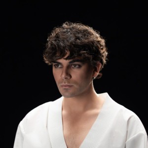 Rokas Yan