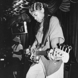 Angus Thomas