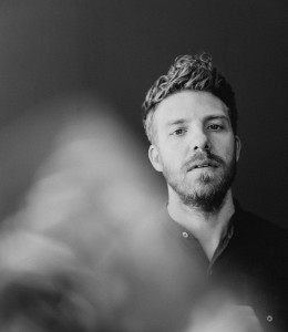 Andrew Belle