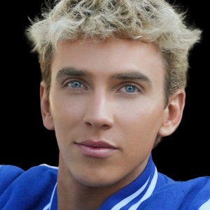 Stephen Sharer