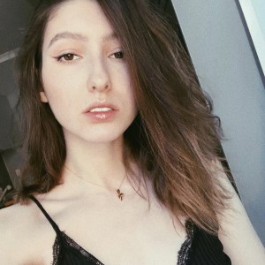 Aloona Larionova
