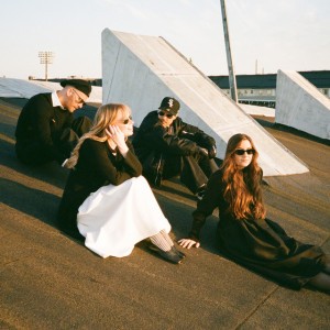 Kävi miten kävi (feat. emma & matilda) by JVG & emma & matilda