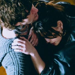 VACCI PIANO (feat. Rkomi) by Emma & Rkomi