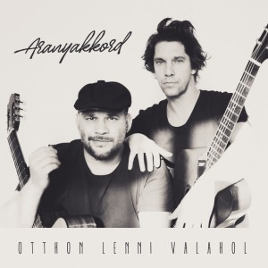 Otthon Lenni Valahol