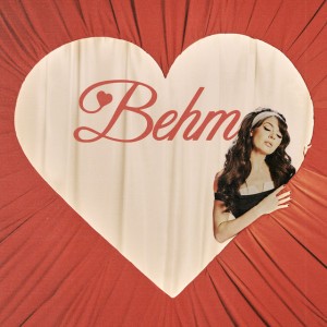 Kaiken arvoinen by Behm