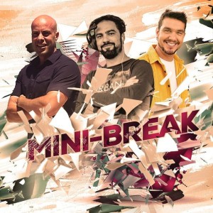 Braços No Ar