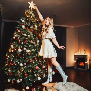 All I Want Is Your Name (Christmas Version)