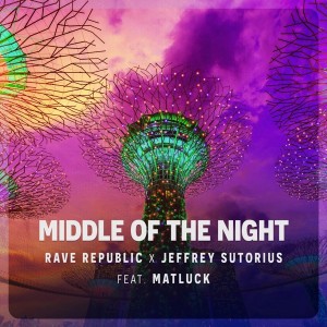 Middle Of The Night (feat. Matluck) - Extended Edit