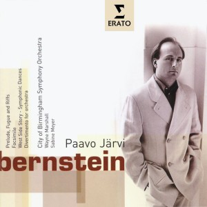 Divertimento for Orchestra: II. Waltz