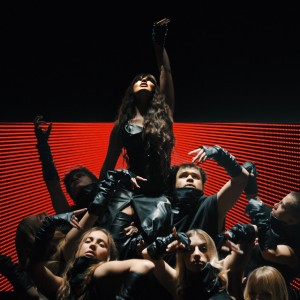 Dancing on the ice by Essyla