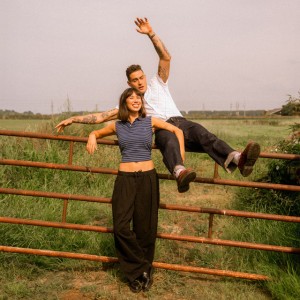 Nog Even Blijven by Douwe Bob & MEAU