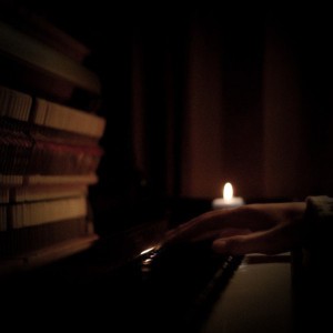 Koto - piano room