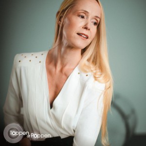 Never Let You Down (Live Fra Toppen Af Poppen)