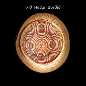 Vid Hetta Bordid