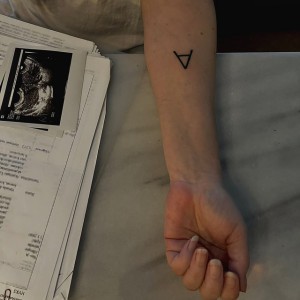 +-0 (feat. Averagekidluke & Turisti)