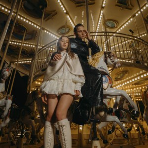 Силуэт (из к/ф «Алиса в Стране Чудес») by Ваня Дмитриенко & Аня Пересильд