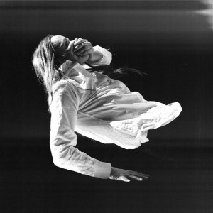 Dansi ordiliga seksutt by Det Ferösche Compagnie & Kristina Sørensen Ougaard