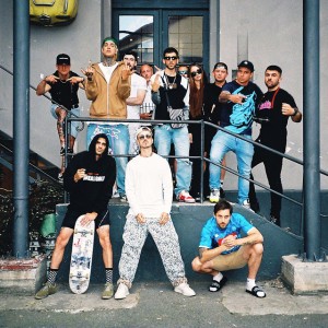 V Pytli (feat. White Russian, Nik Tendo & Karlo)