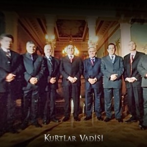 Kurtlar Konseyi Tulum (Kurtlar Vadisi)