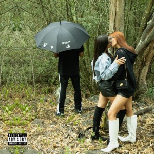 Nas Trends (feat. Kelson Most Wanted & Mulatooh)