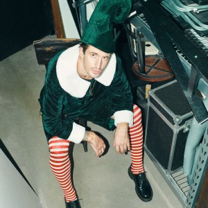 Kalėdos ištinka by Justinas Jarutis