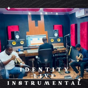 Oliver De Coque Identity - Live Instrumental with brass
