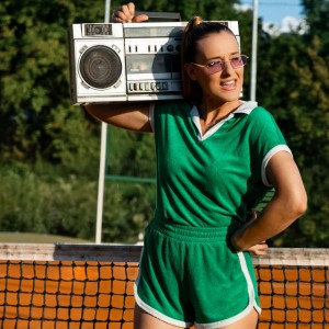 Ljubi, ljubi, ljubi me by Jovana Bojanic